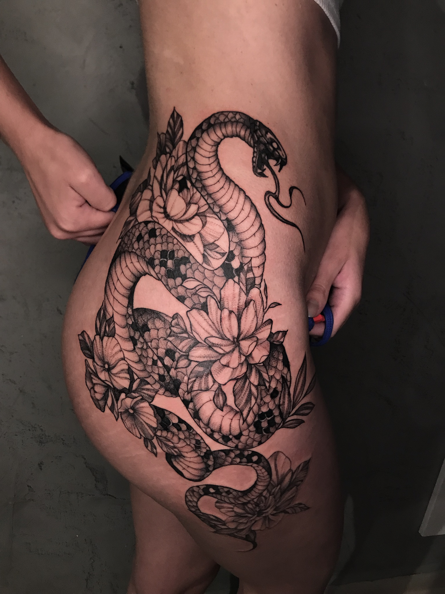 Por que gosto tanto de tatuar cobras.